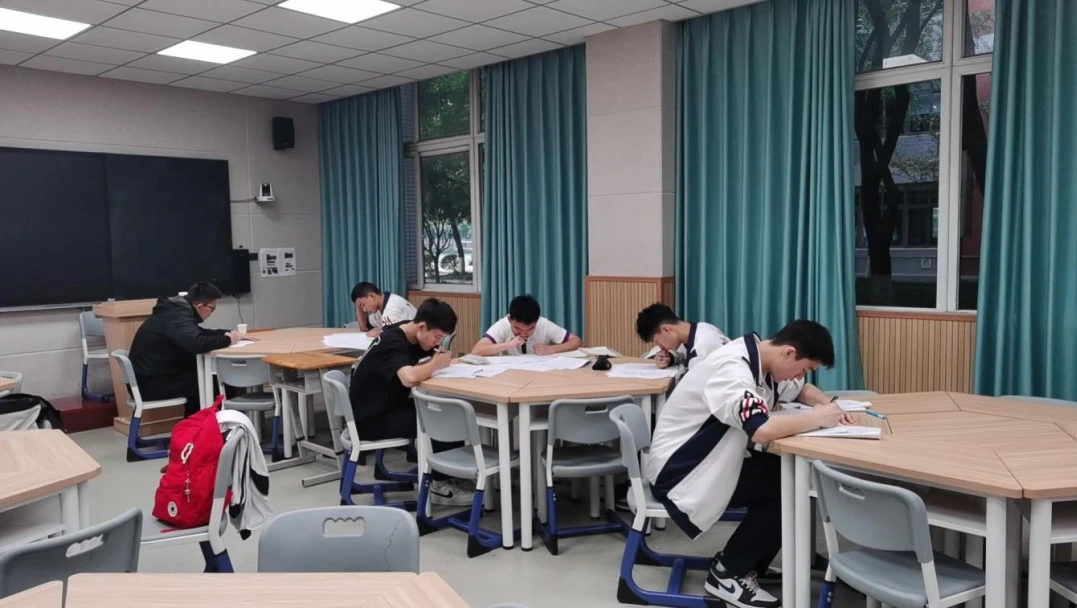 中学篮球战术训练方法有哪些_2
